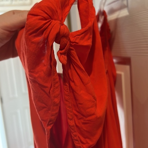 Altar’d state flowey red off the shoulder top - Picture 3 of 3